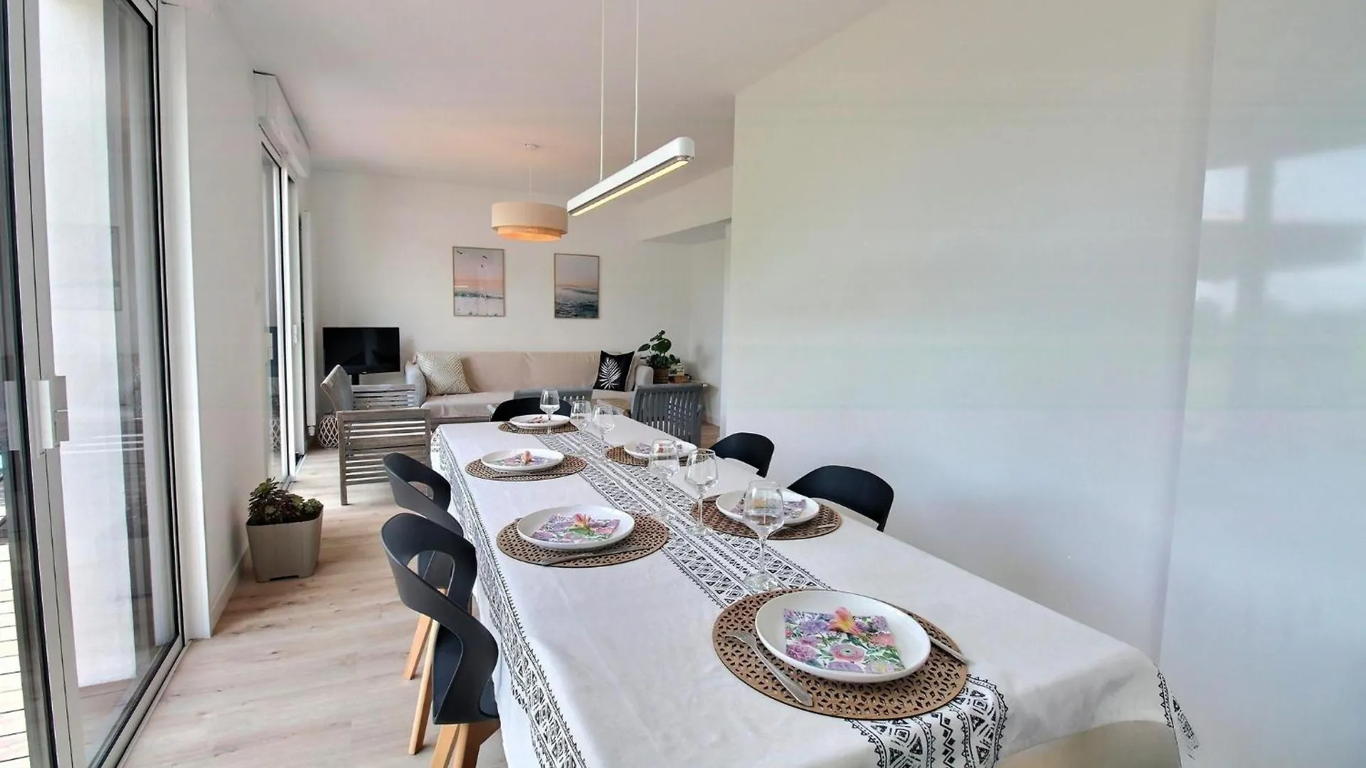 Maison Spacieuse Pres Des Plages Combrit 0*,  Francie